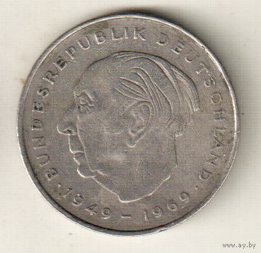 Германия 2 марка 1975 Теодор Хойс двор F