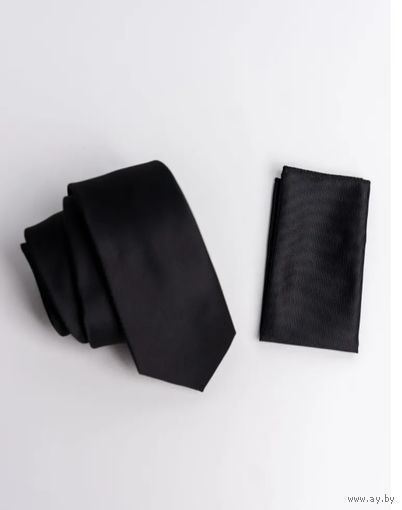 Галстук мужской и карманный платок. Новые. Одним лотом