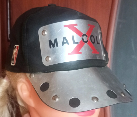 Бейсболка NBA. Malcolm X. Кепка с металлическим козырьком