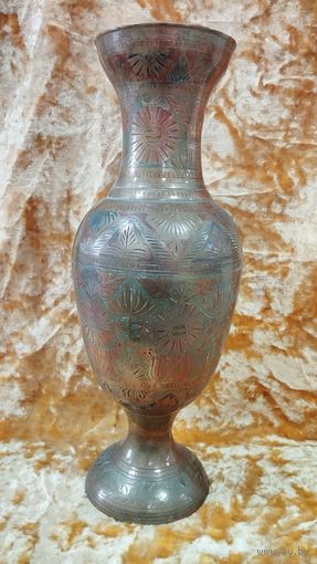 Ваза Большая, высота 39.5 см. Латунь