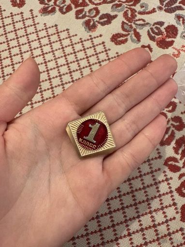 1 класс ЗНАЧОК С РУБЛЯ