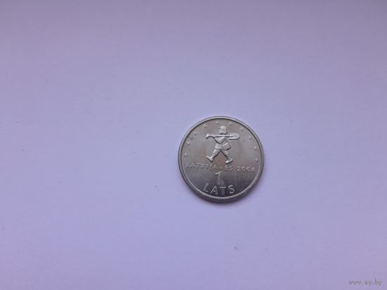 1 лат 2004 года. Латвия. Латвия-ЕС. Землекоп