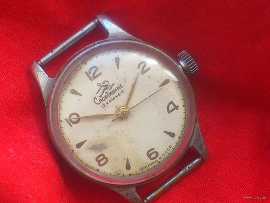 Часы СПОРТИВНЫЕ БЕГУН 1МЧЗ им. КИРОВА из СССР 1957 года, РЕДКИЕ, из ПЕРВЫХ в КОРПУСЕ ШТУРМАНСКИЕ ГАГАРИНСКИЕ , ВИНТАЖ