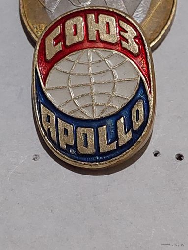 Значок " Космос "