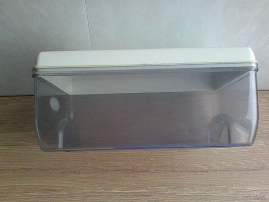 Ёмкость в Холодильник.