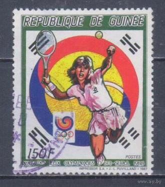 [1401] Гвинея 1987. Спорт.Теннис.Летние Олимпийские игры. Гашеная марка. ДЕФЕКТ (см.описание)