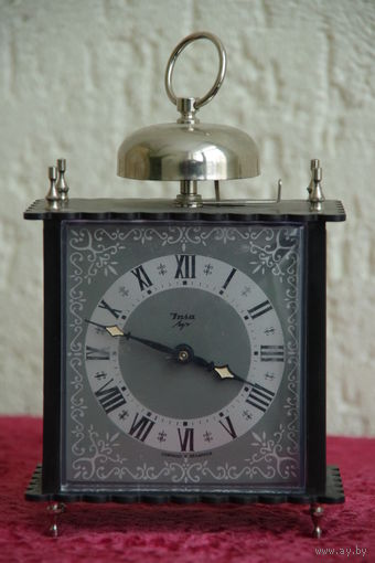 Часы - будильник  " Луч "   рабочие