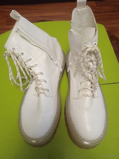 Ботинки осенне-весенние женские б/у р.38