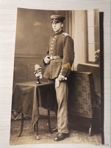 Почтовая карточка, фотография с военнослужащим до 1917 года, размер 14*9 см.