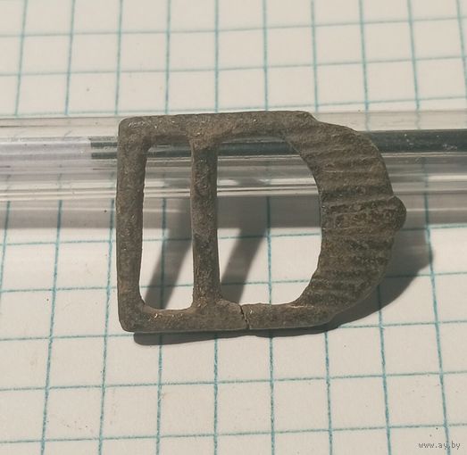 Старинная пряжка.