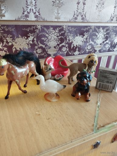 Пять фигурок бу