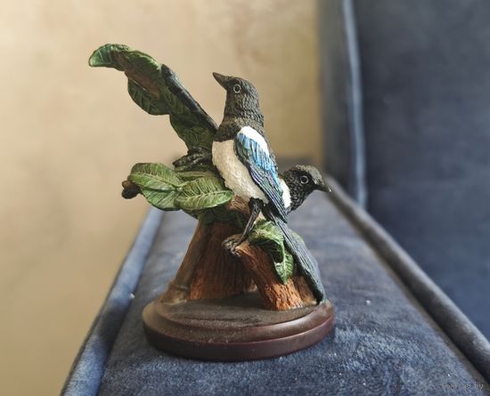Статуэтка  фигурка  птица сорока  Unsere  Vogelwelt Collection  Eaglemoss Publications