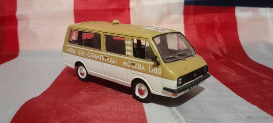 Машинка (модель) deagostini 1:43  РАФ-2203 Олимпиады Москва 1980