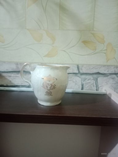 Сливочник фарфор Bernadotte Чехословакия без проблем