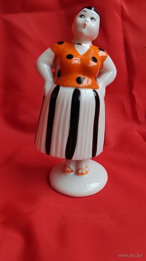 Фарфоровая статуэтка Склочница Сплетница ЛФЗИ СССР . Торги с рубля