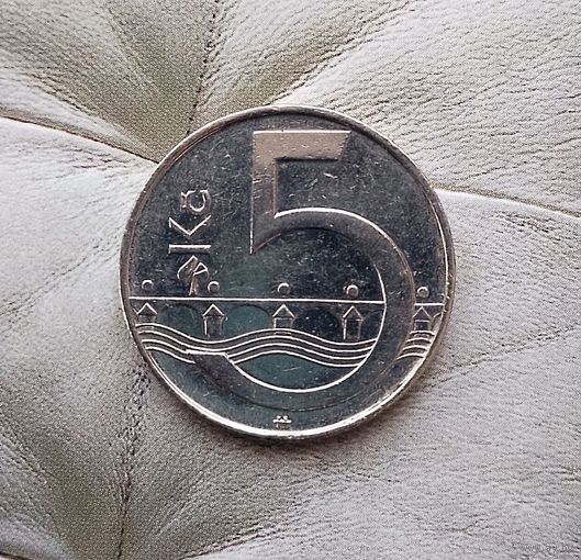 5 крон 2010 года Чехия. Чешская Республика.