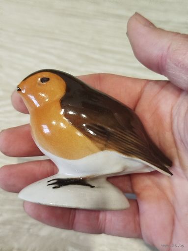 Снегирь лфз,дефект хвоста на фото,с рубля