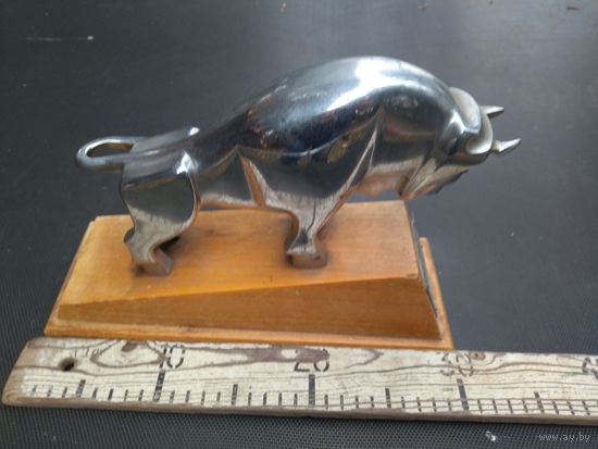 Статуэтка зубр . Металл, большой!