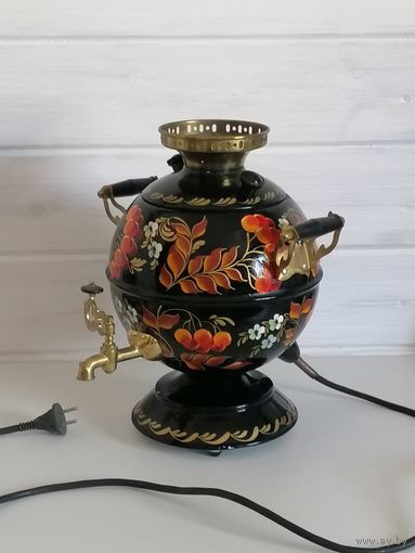 Самовар электрический 5 литров.