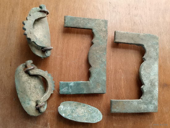 Конина. Комплект бронзовых накладок
