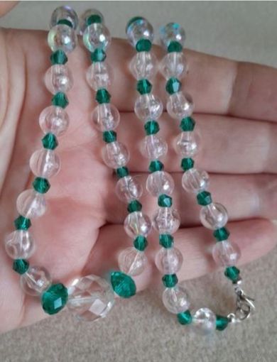 Винтажные бусы.