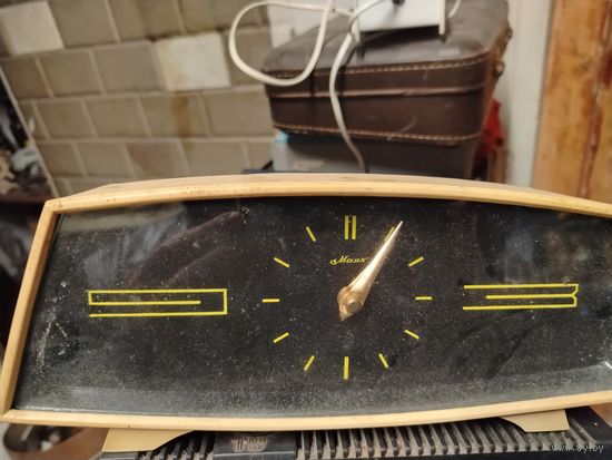 Настольные часы маяк