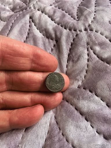 Неплохой Солид Августа 3,1751год