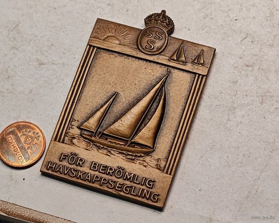 Спортивная настольная медаль