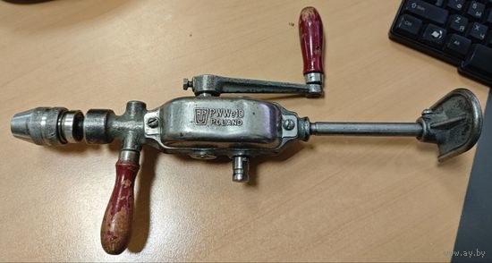 Старая Польская, механическая дрель. Исправная