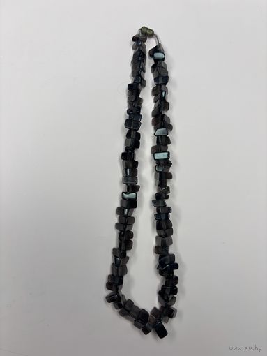 Бусы камень