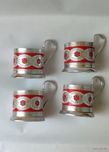 Подстаканики