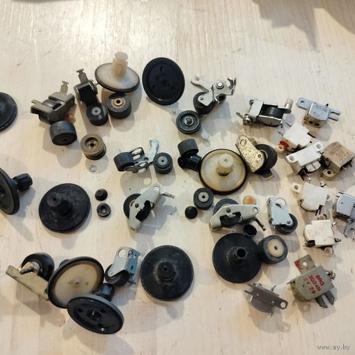 Запчасти для плеера ЛПМ, головки звуковые и т.п.