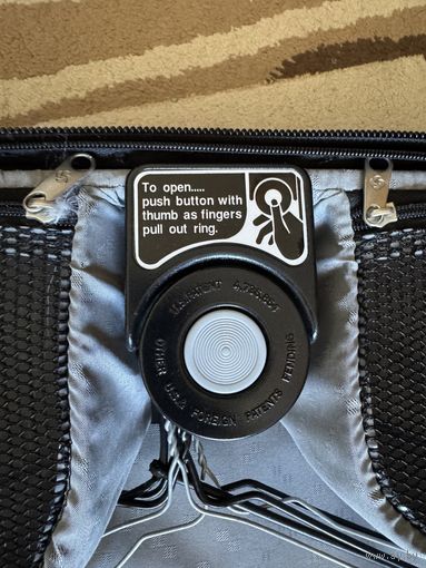 Чемодан Samsonite