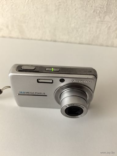 Фотоаппарат немецкий MEDION