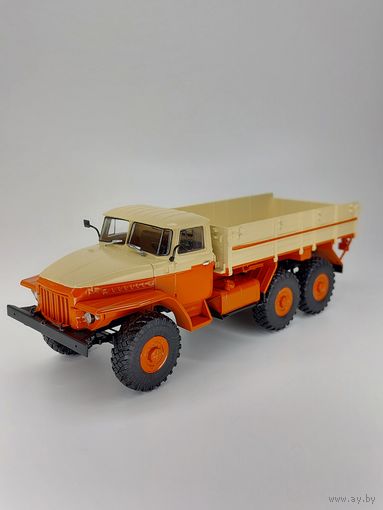 Уральский 377от Автоистории 1:43