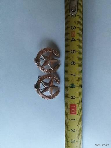 Эмблемы на петлицы