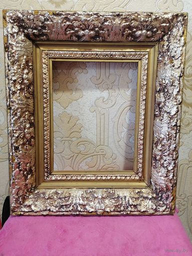 Киот сусальное золото-39,5х5х34см.