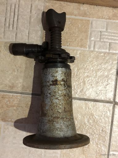 Домкрат авиационный