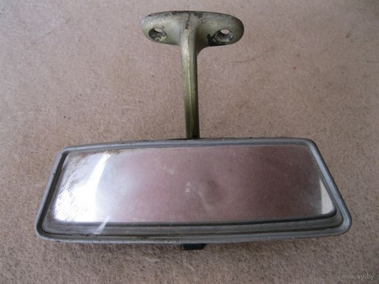 Салонное зеркало заднего вида автомобиля ВАЗ-2101 "Жигули". СССР, 1970 год.