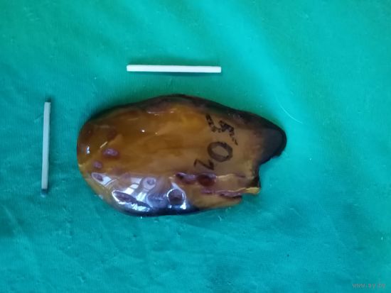 Янтарь кулон