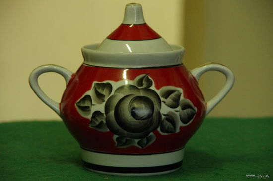 Сахарница  фарфоровая   МФФЗ   целая