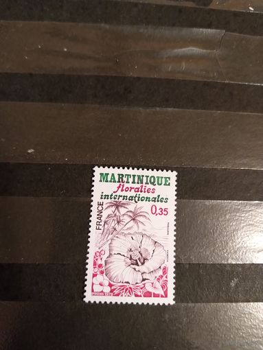 1979 Франция Мартиника флора цветы чистая без клея без дыр выпускалась одиночкой (2-6)