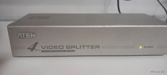 VGA splitter (делитель VGA сигнала) на 4 выхода.