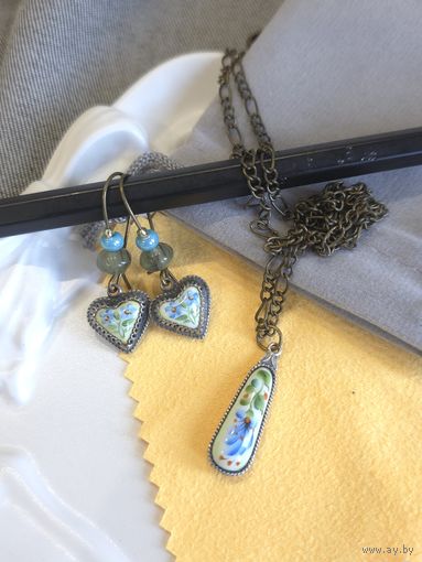Серьги в виде сердечек и кулон скань, финифть, винтаж, СССР, мельхиор