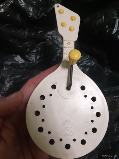 Игрушка балалайка домра гитара? ПО Мир, СССР.