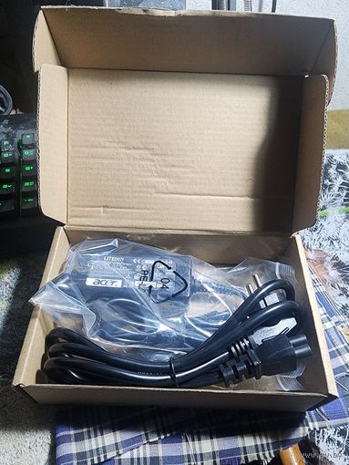 Блоок питания для ноутбука