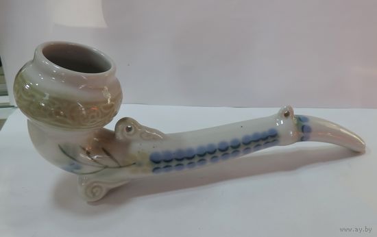 Статуэтка фарфоровая "Трубка" 80-е годы СССР. Длина 22 см.