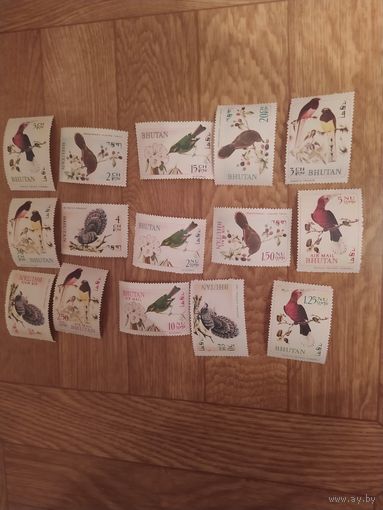 Бутан серия марок полная 1963 г. Фауна.