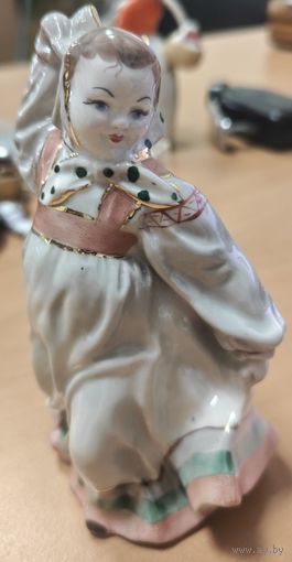 Статуэтка плясунья. Городница. Состояние