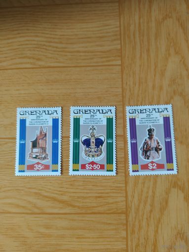 Гренада серия марок 1978 г. 25-я годовщина коронации Елизаветы второй.